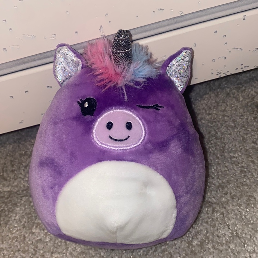 BRAND NEW unicorn squishmallow